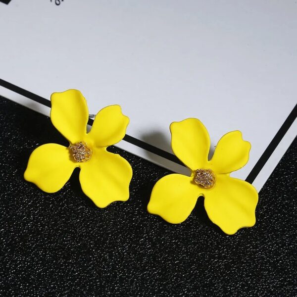 Floral Studs - Yellow