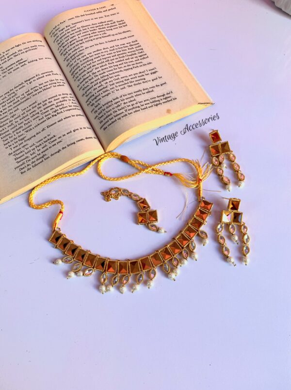 Traditional Set - White